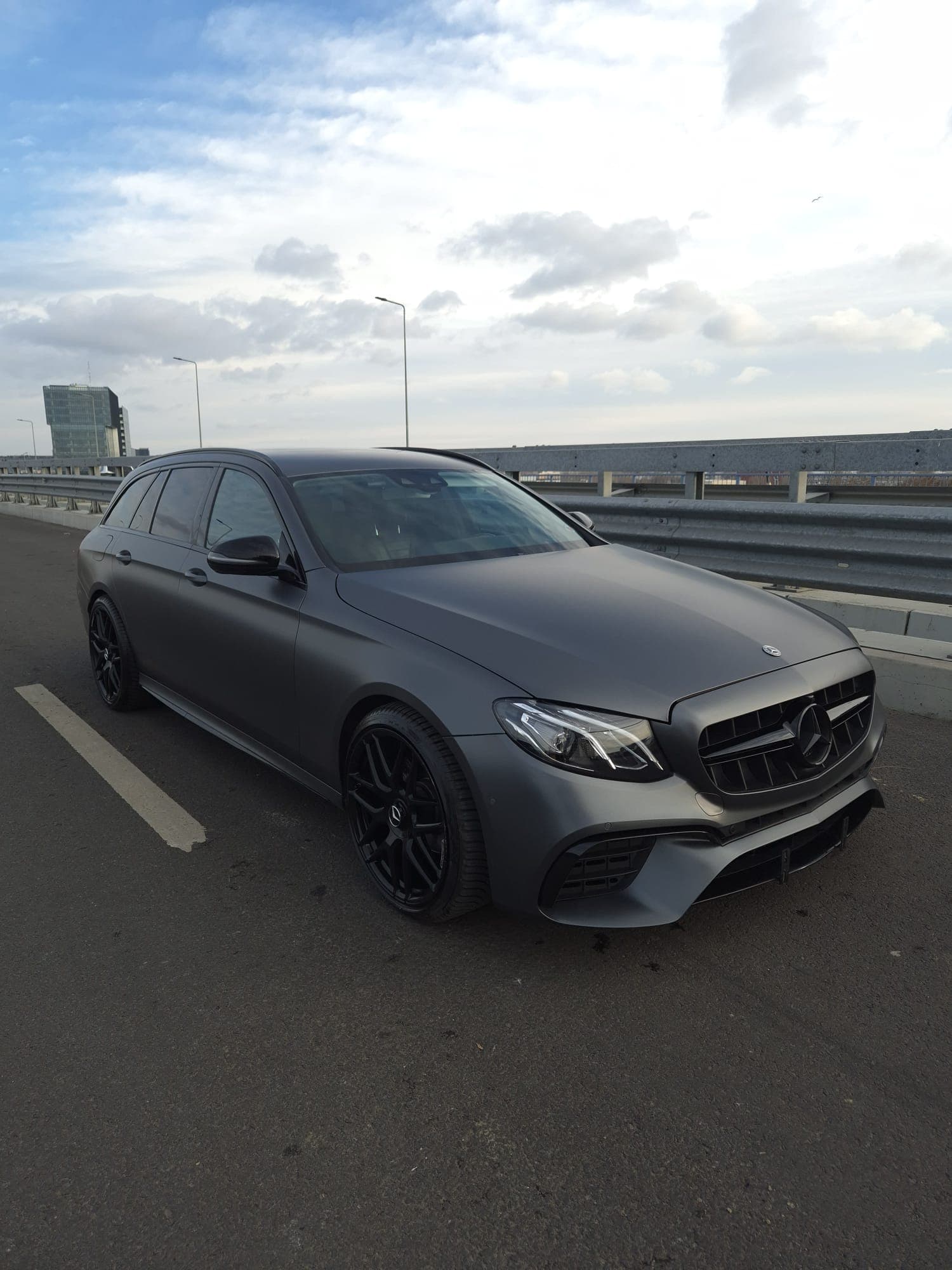 Mercedes-Benz Clasa E 2017 200 CP 125.000 km thumb 3