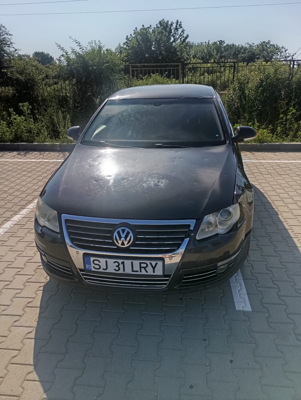 VW Passat 2.0 TDI thumb 2