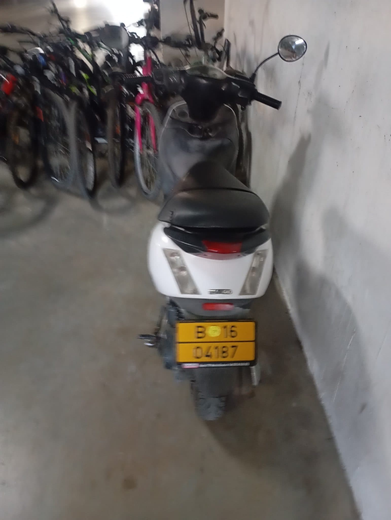 Scuter Piaggio zipp thumb 7