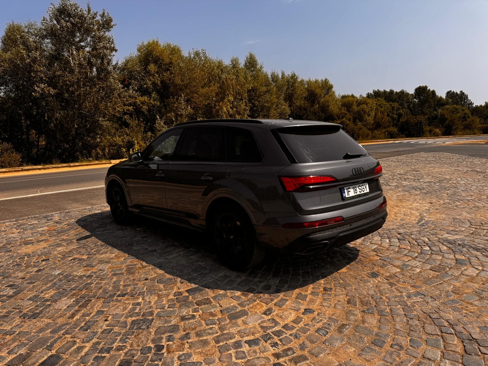 Audi Q7 - 7