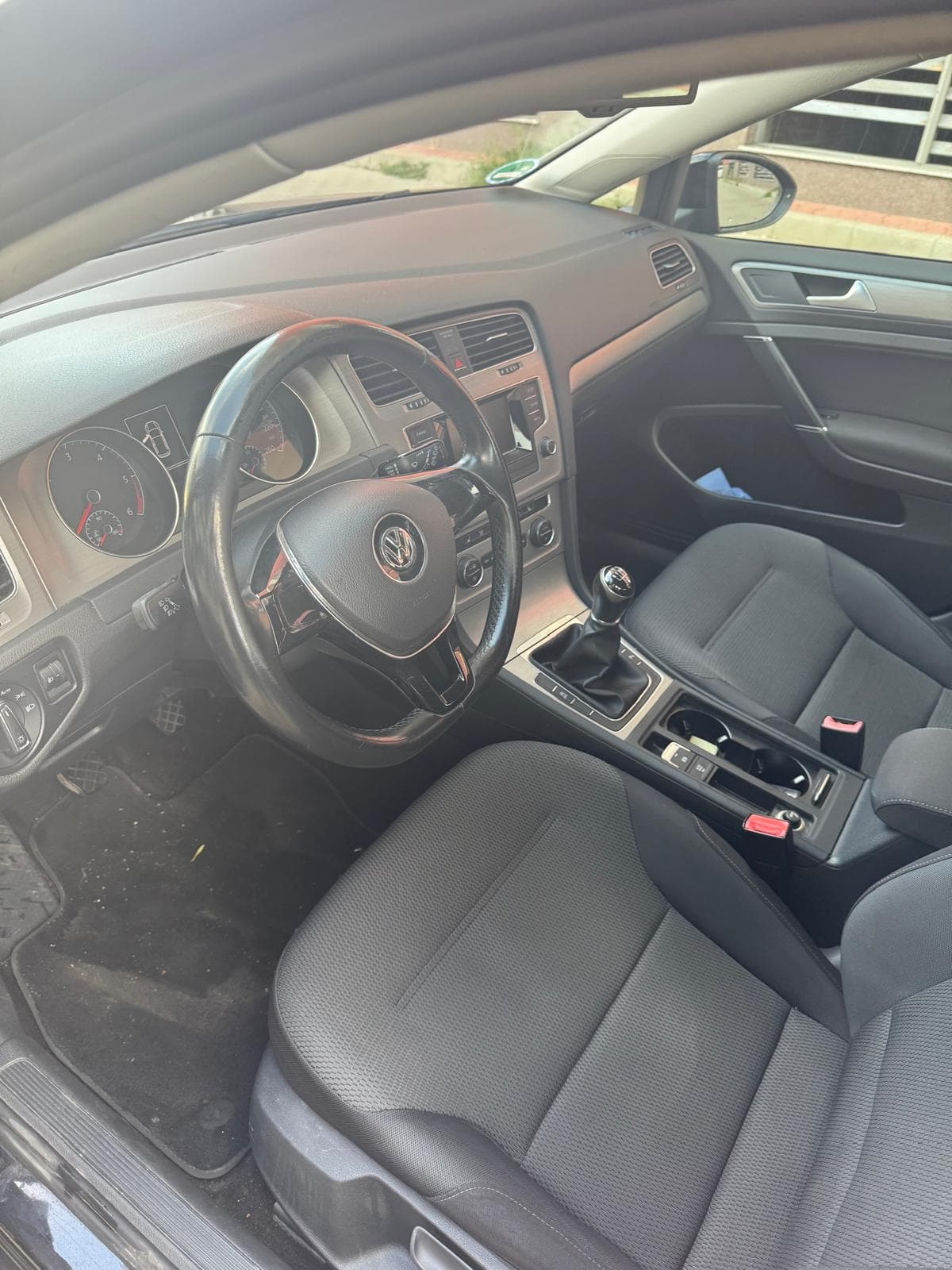 VW Golf 7 1.6 TDI thumb 2