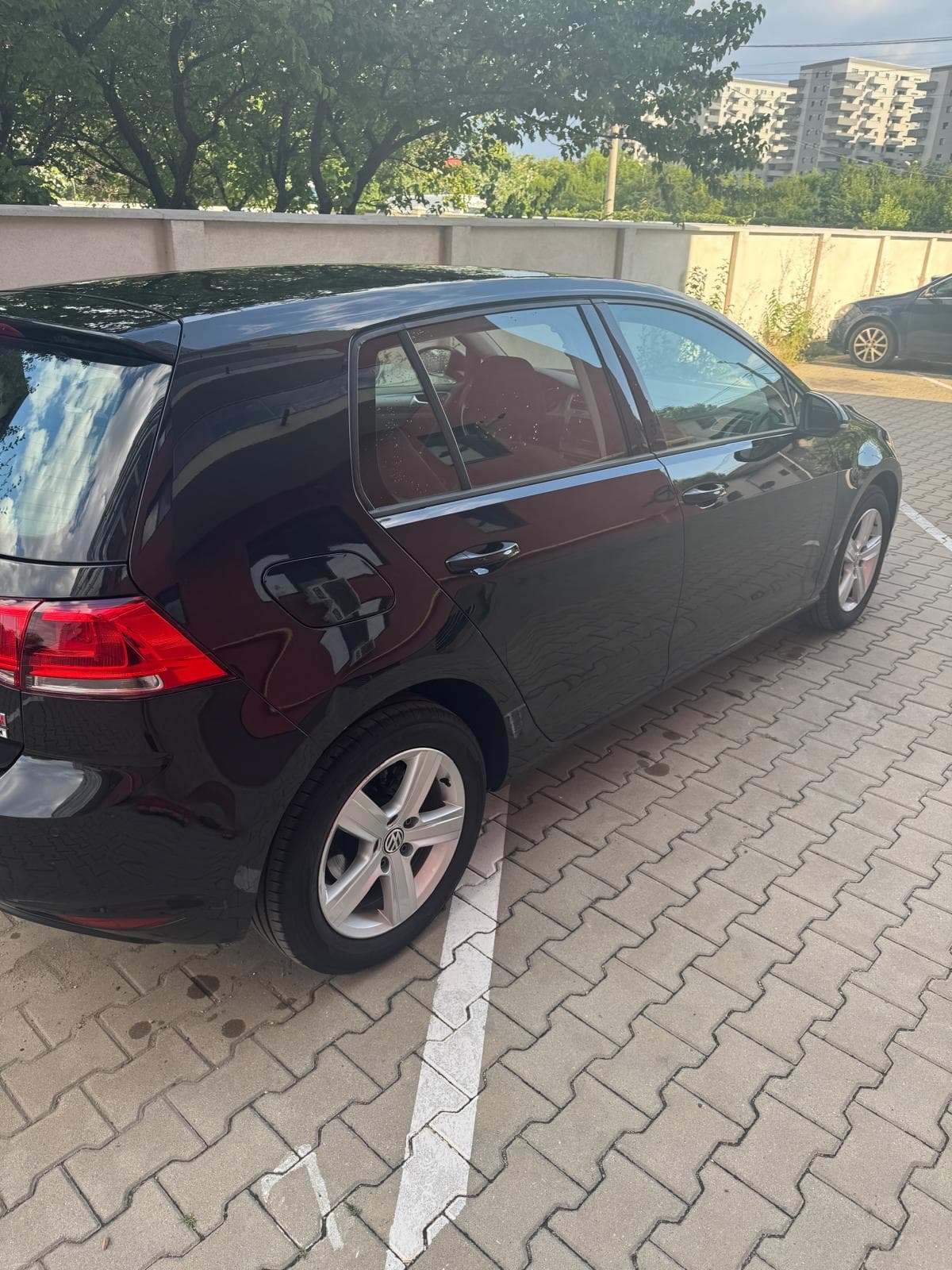VW Golf 7 1.6 TDI thumb 5