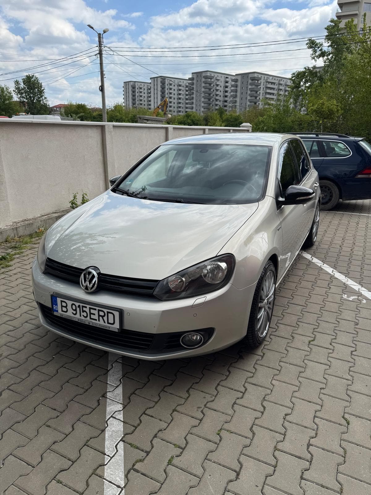 VW Golf 6 1.2 TSI thumb 2