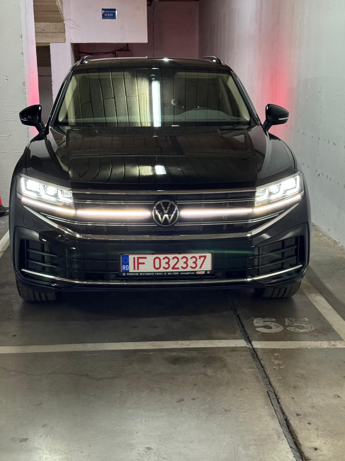 Volkswagen Touareg 2024 231 CP 25.025 km thumb 6