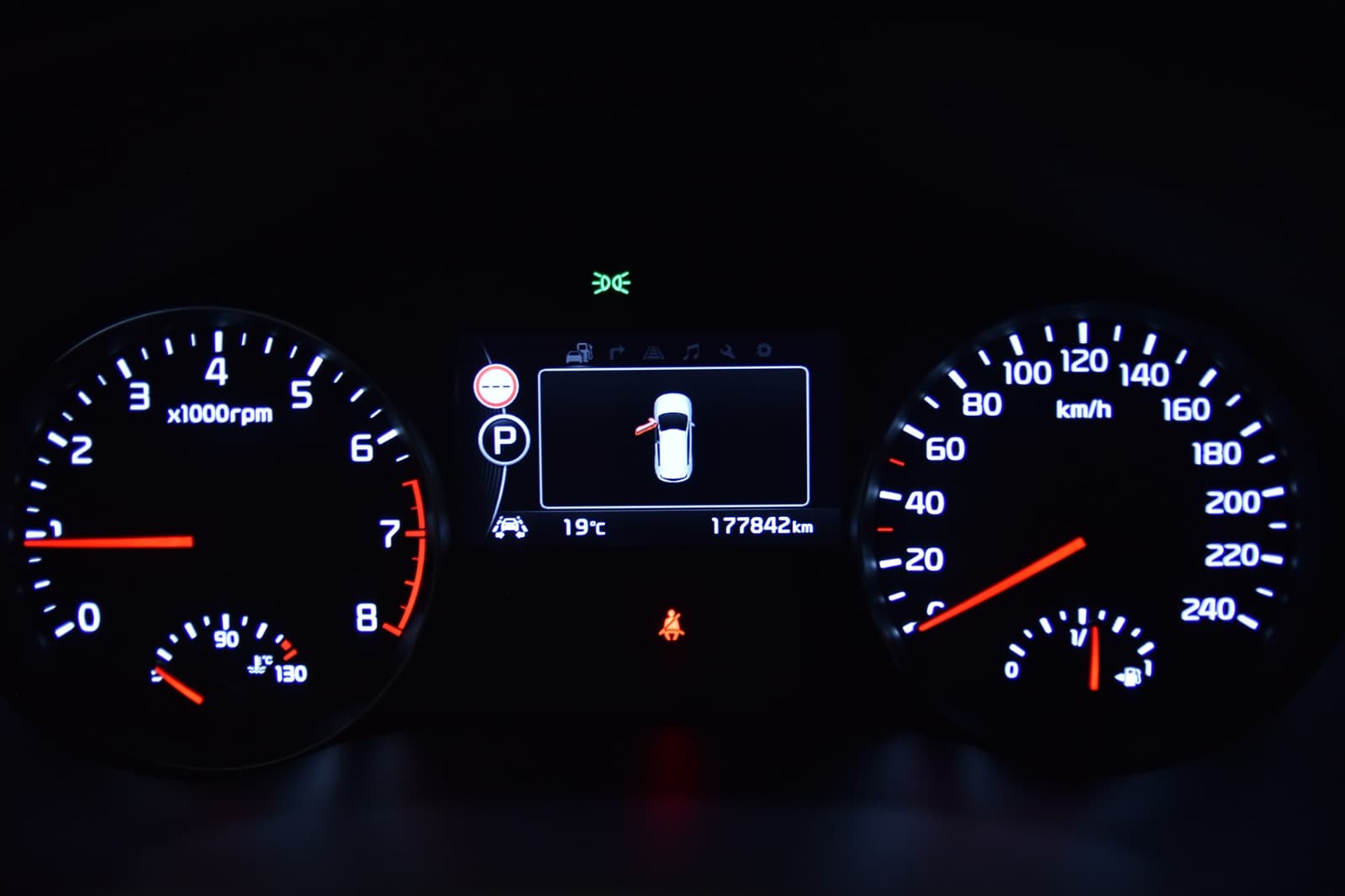 KIA SPORTAGE 1.6L - 8