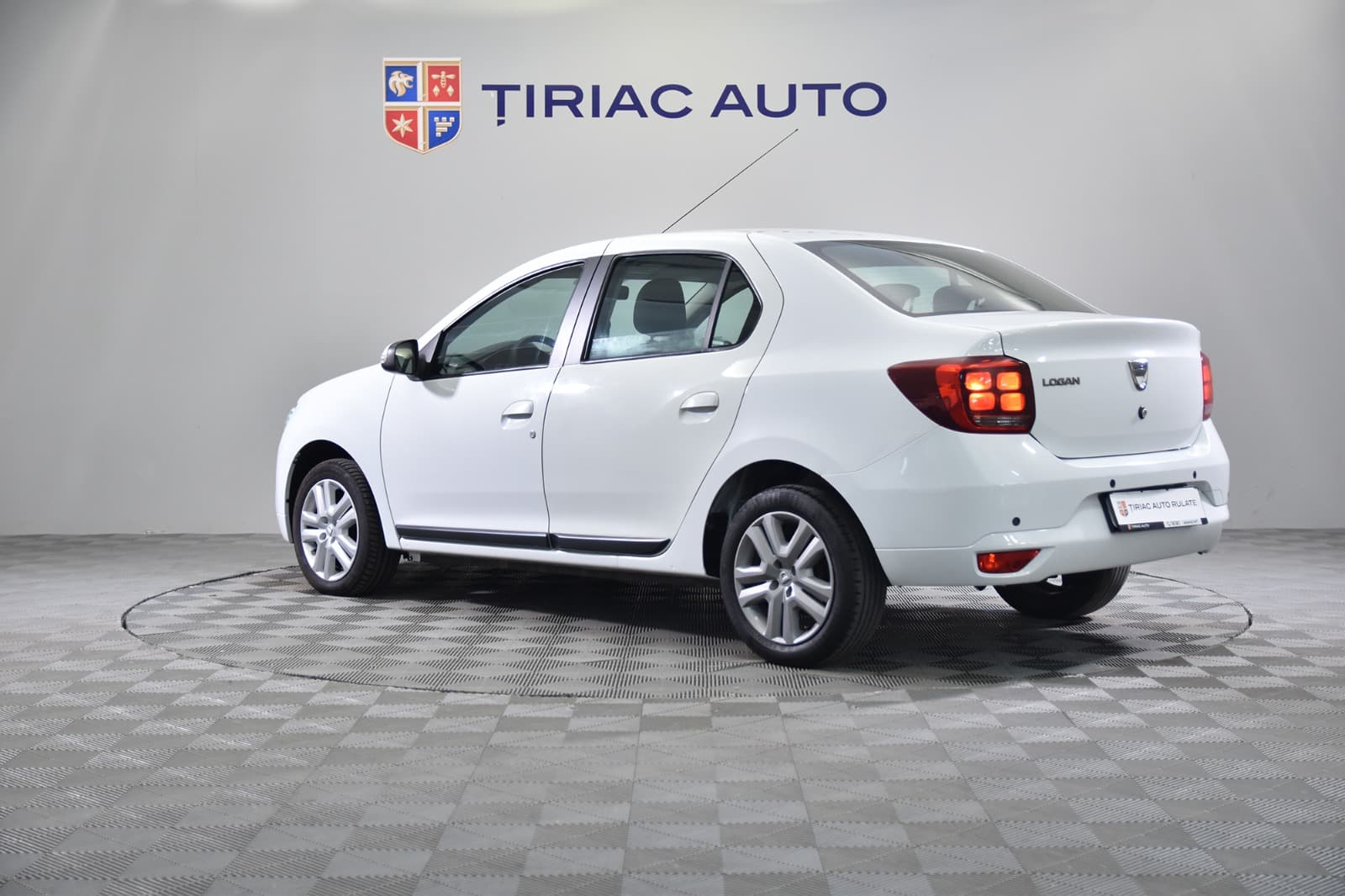 DACIA LOGAN 0.9L 2019 - 7