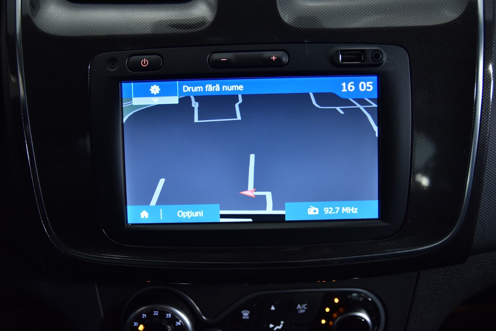 DACIA LOGAN 0.9L 2019 - 11