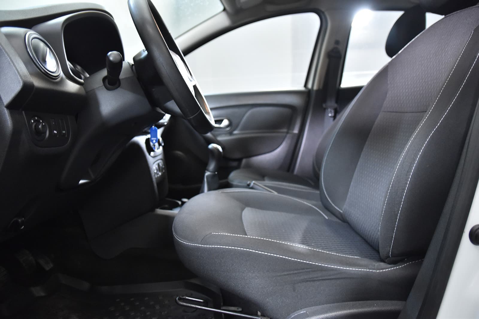 DACIA LOGAN 0.9L 2019 - 8