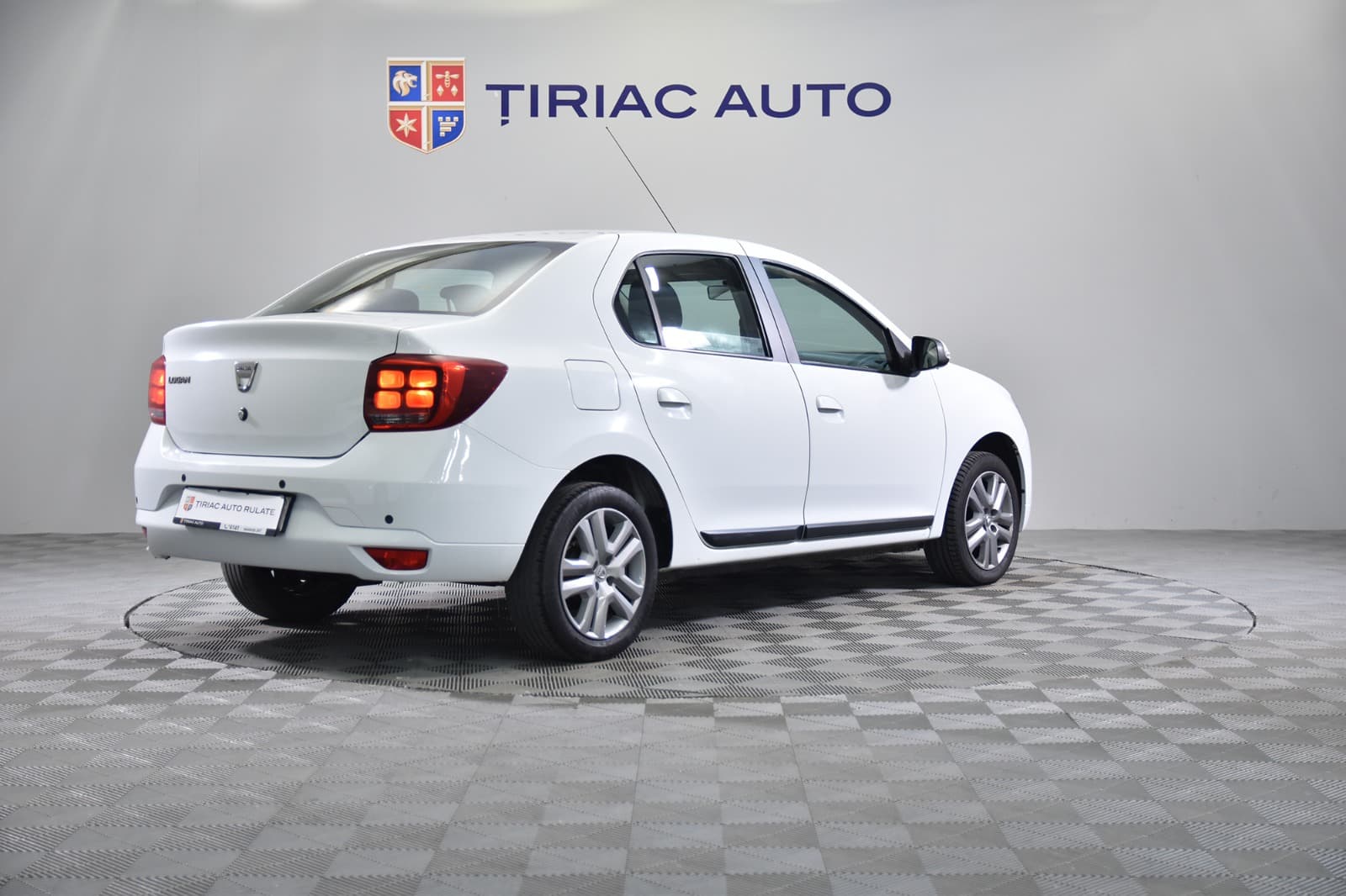 DACIA LOGAN 0.9L 2019 - 5