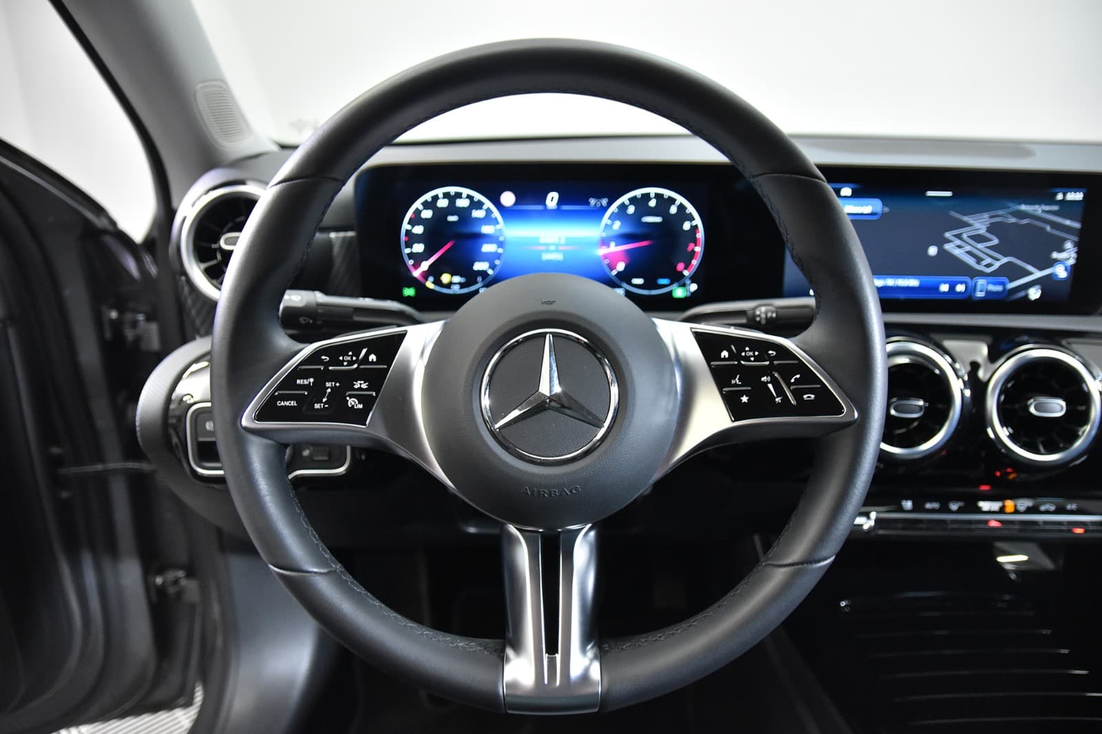 MERCEDES BENZ CLASA A 180 - 16