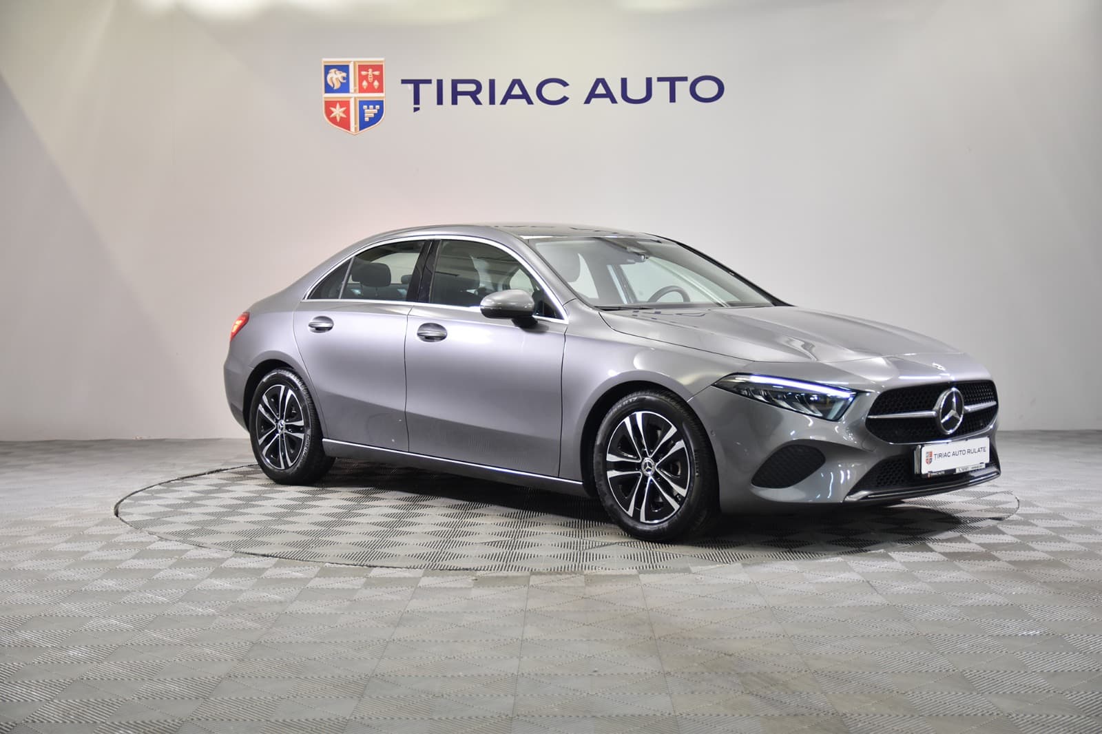 MERCEDES BENZ CLASA A 180 - 7