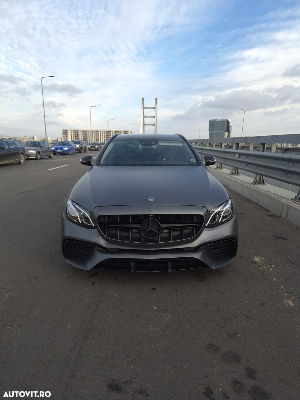 Mercedes-Benz E 2017 - 2