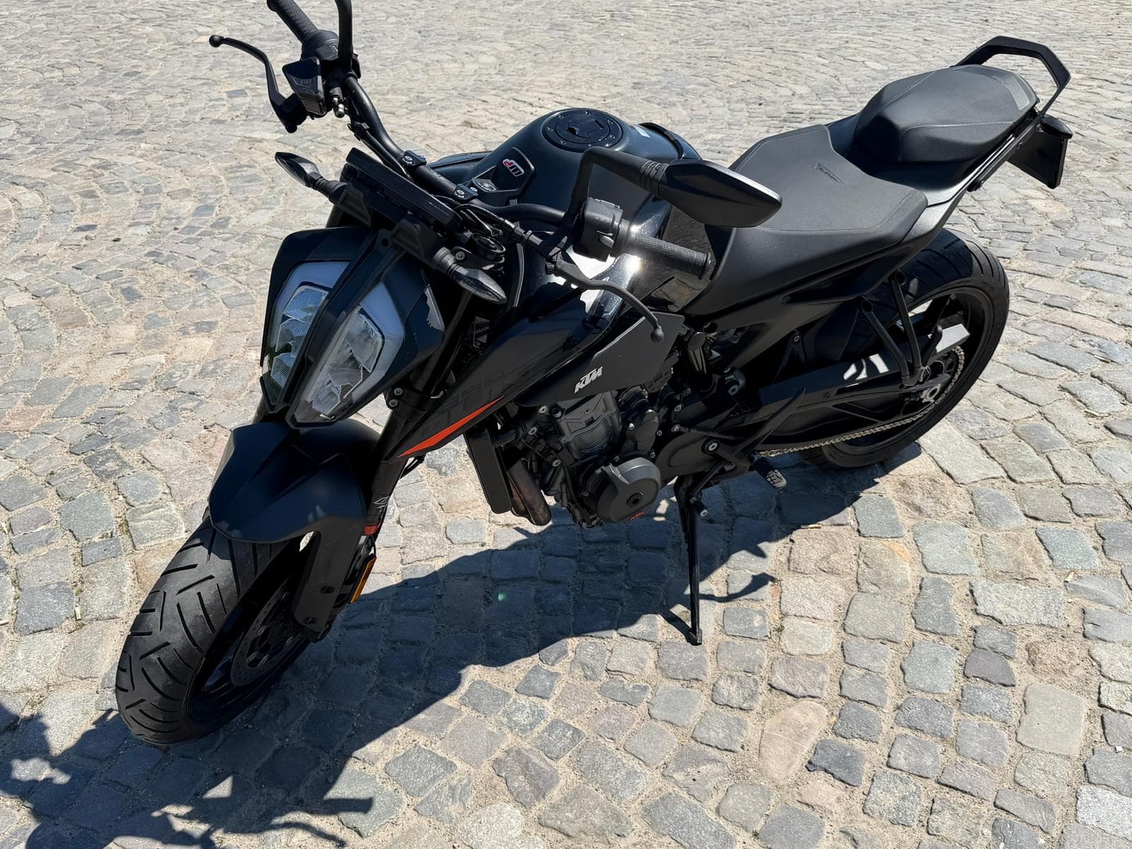 KTM Duke 890 - 1