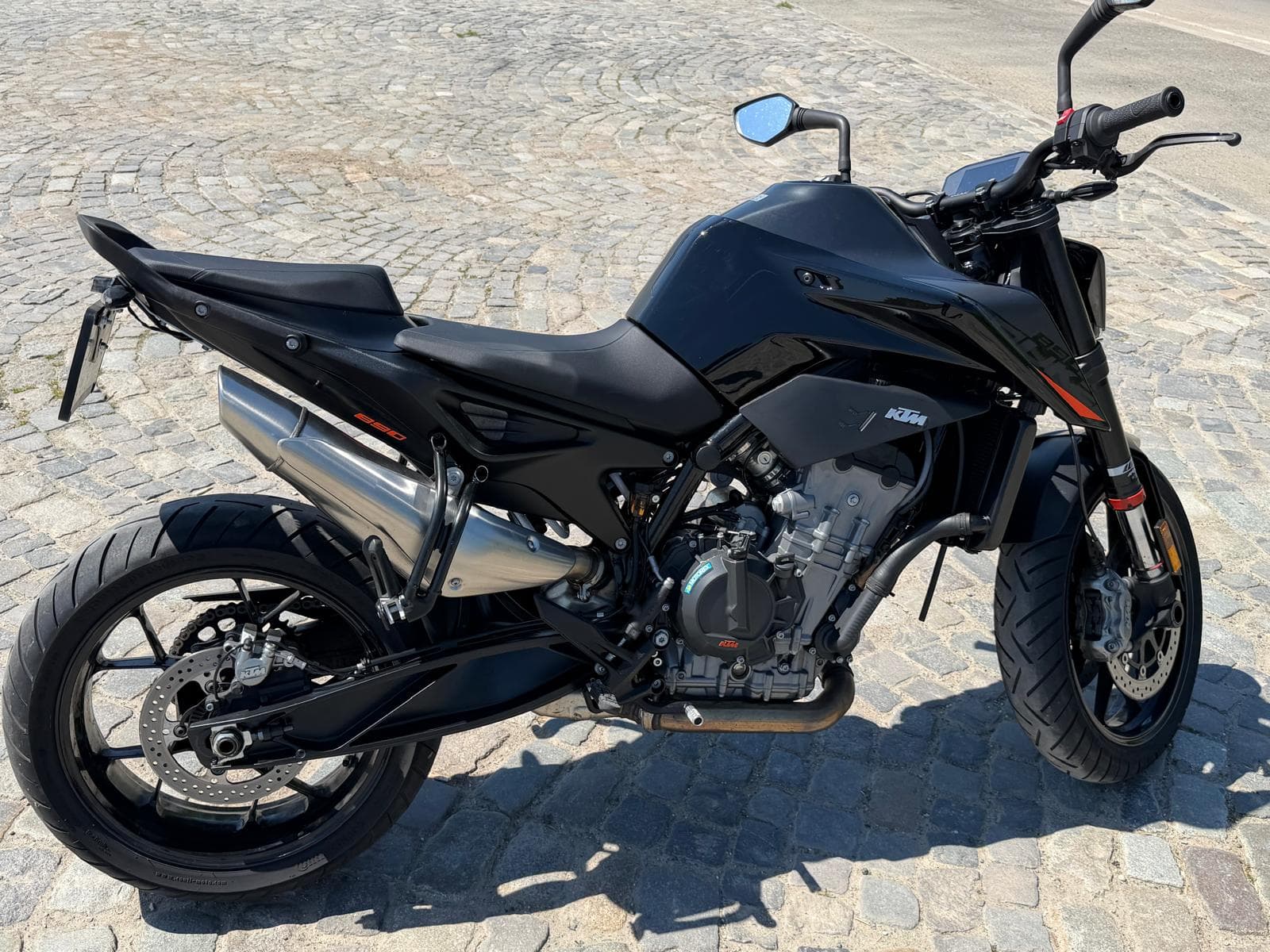 KTM Duke 890 thumb 3